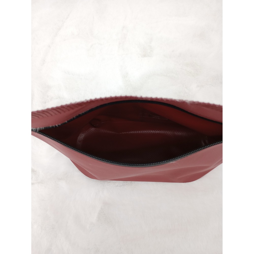 Bath & Body Works Travel Dopp Kit - Toiletries Bag - Makeup Bag - Burgundy - New - Picture 3 of 8